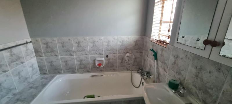 3 Bedroom Property for Sale in Eldoraigne Gauteng