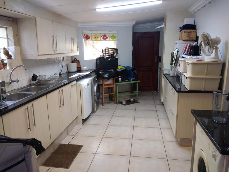 4 Bedroom Property for Sale in Wierda Park Gauteng