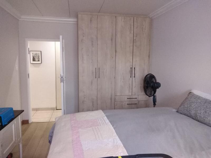 4 Bedroom Property for Sale in Wierda Park Gauteng