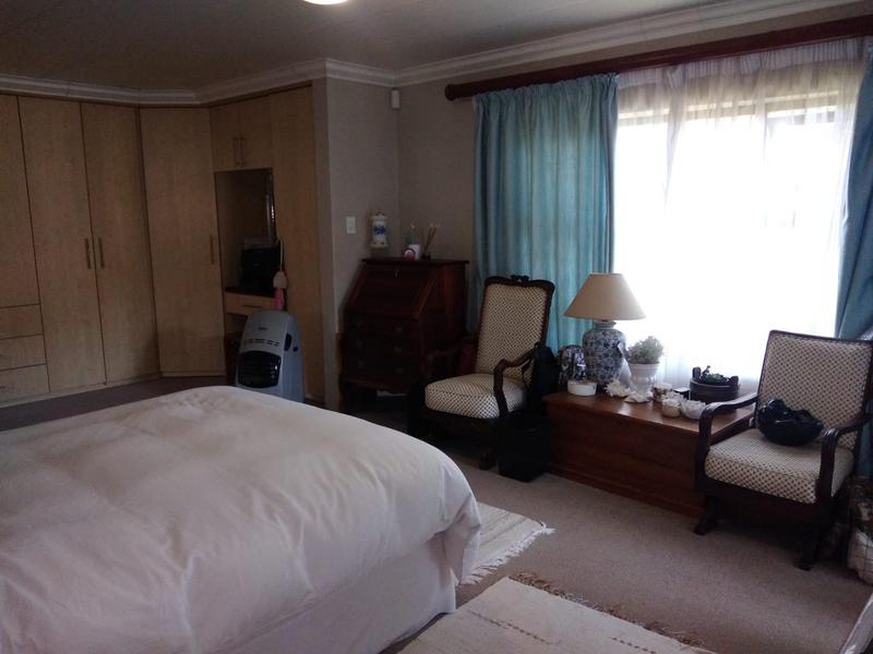 4 Bedroom Property for Sale in Wierda Park Gauteng