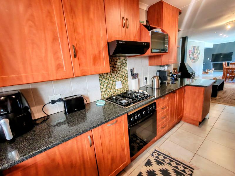 3 Bedroom Property for Sale in Wierdaglen Estate Gauteng