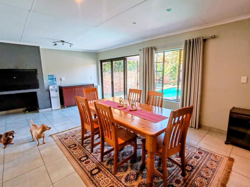 3 Bedroom Property for Sale in Wierdaglen Estate Gauteng