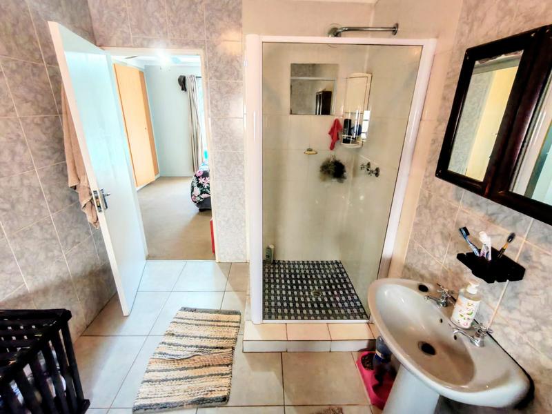 3 Bedroom Property for Sale in Wierdaglen Estate Gauteng