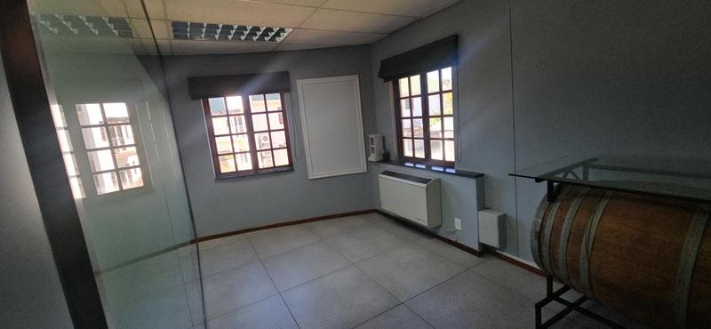 To Let Commercial Property for Rent in Randjespark Gauteng