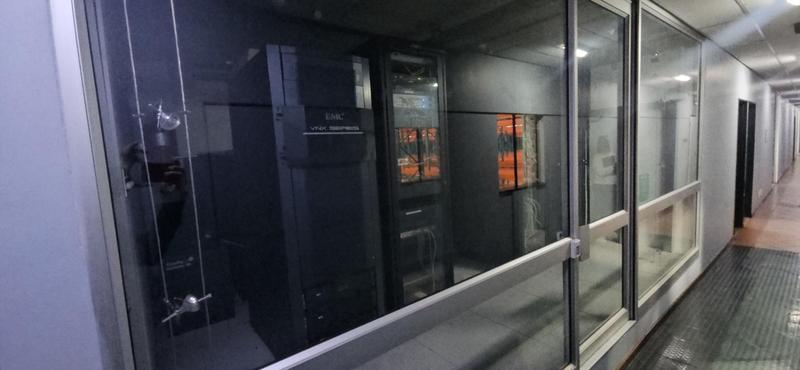 To Let Commercial Property for Rent in Randjespark Gauteng
