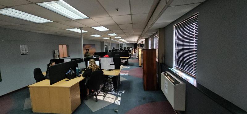To Let Commercial Property for Rent in Randjespark Gauteng