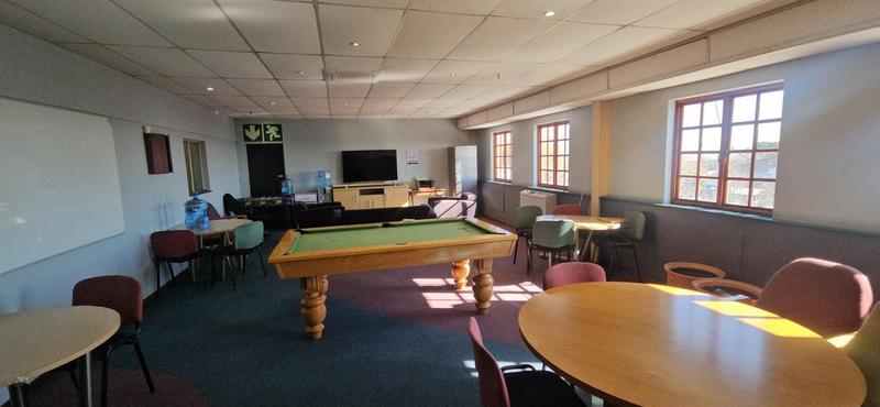 To Let Commercial Property for Rent in Randjespark Gauteng