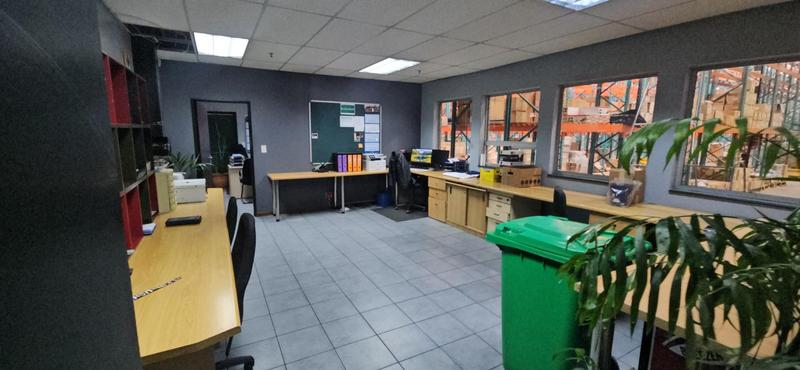 To Let Commercial Property for Rent in Randjespark Gauteng