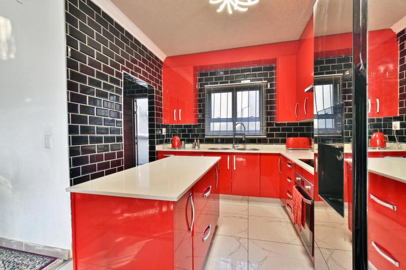 3 Bedroom Property for Sale in Bassonia Gauteng