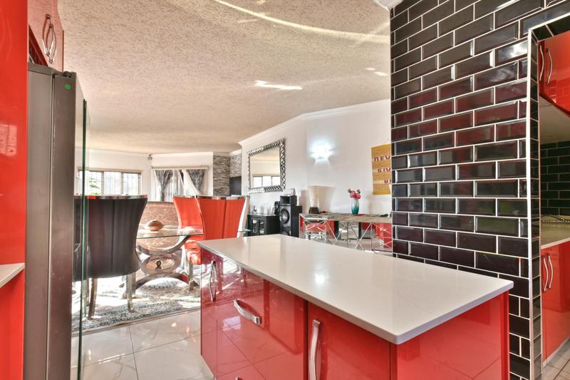 3 Bedroom Property for Sale in Bassonia Gauteng