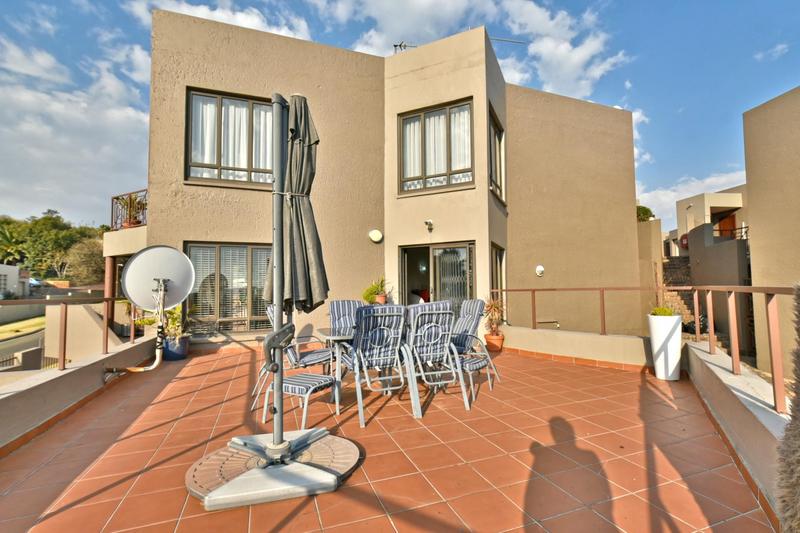 3 Bedroom Property for Sale in Bassonia Gauteng