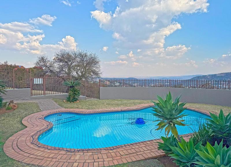 3 Bedroom Property for Sale in Bassonia Gauteng