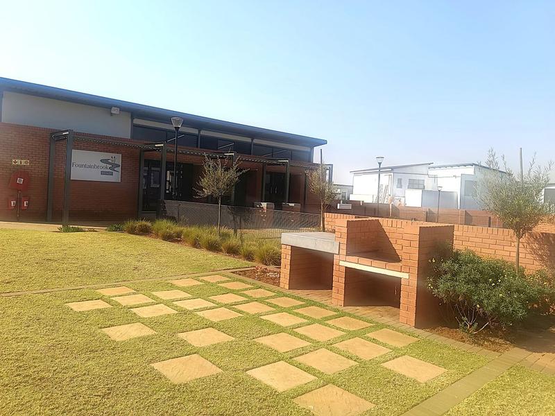4 Bedroom Property for Sale in Fountainbrook Estate Gauteng