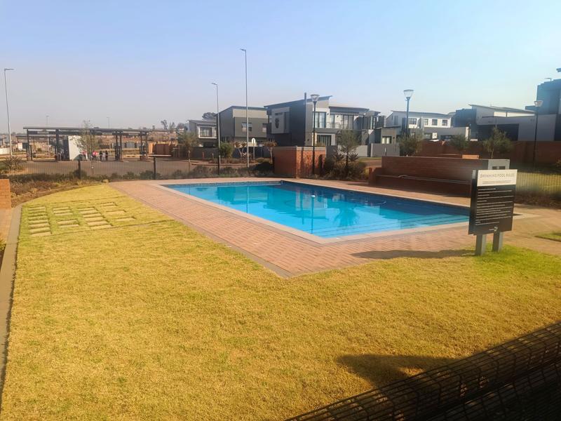 4 Bedroom Property for Sale in Fountainbrook Estate Gauteng