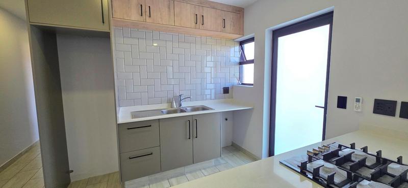 To Let 3 Bedroom Property for Rent in Honingklip A H Gauteng