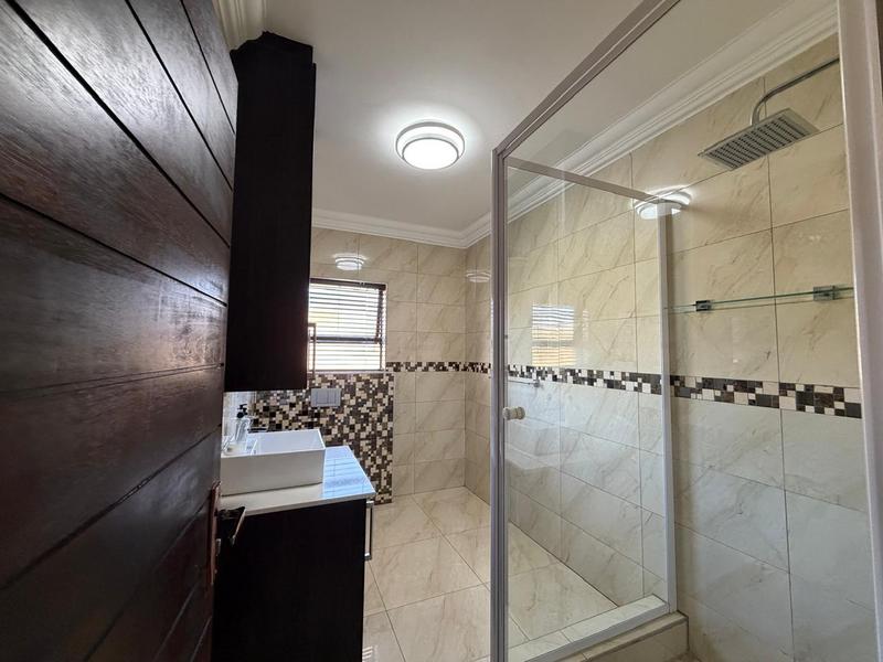 4 Bedroom Property for Sale in Blue Valley Golf Estate Gauteng