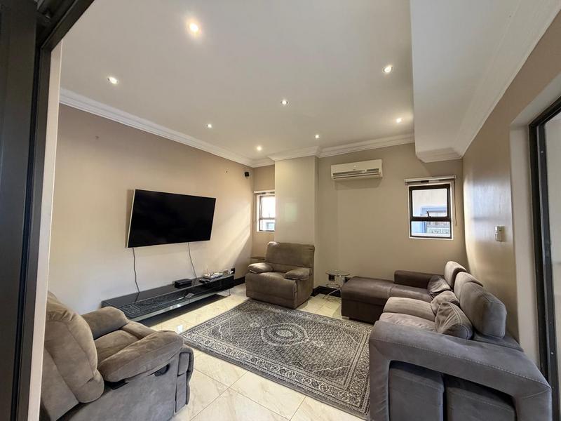 4 Bedroom Property for Sale in Blue Valley Golf Estate Gauteng