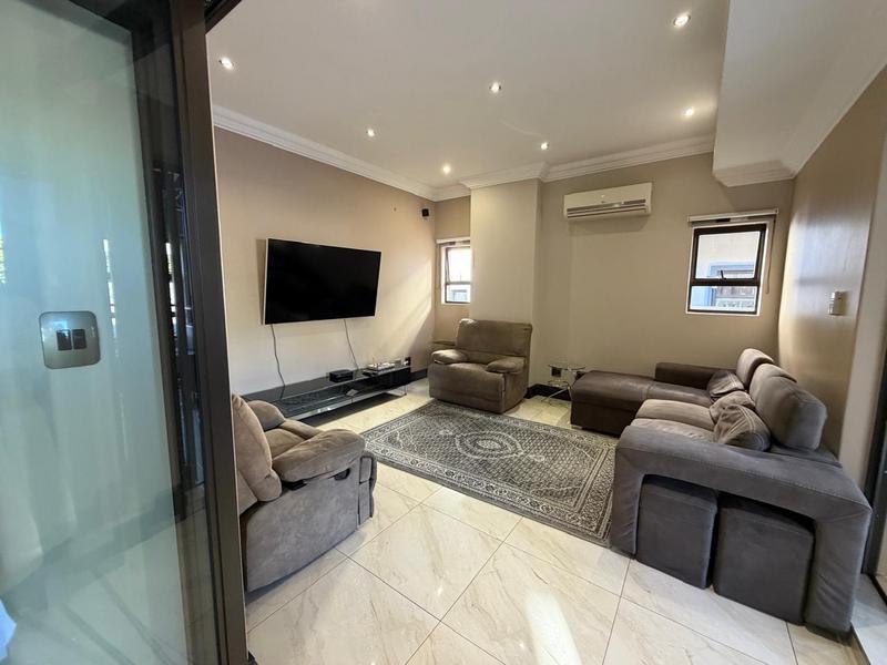 4 Bedroom Property for Sale in Blue Valley Golf Estate Gauteng
