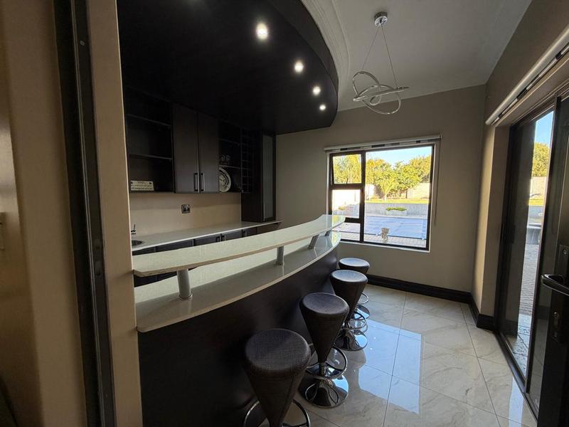 4 Bedroom Property for Sale in Blue Valley Golf Estate Gauteng