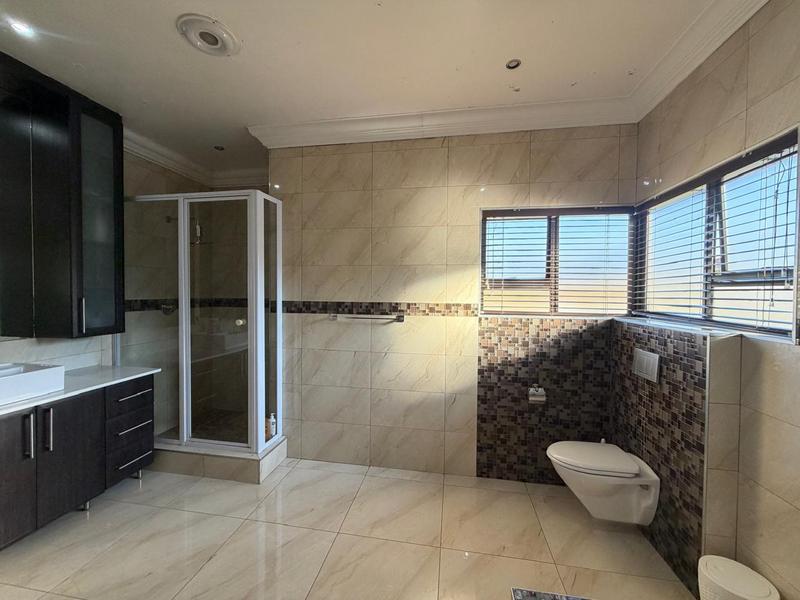 4 Bedroom Property for Sale in Blue Valley Golf Estate Gauteng