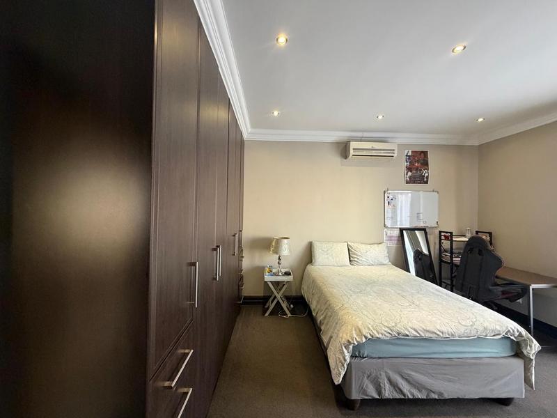 4 Bedroom Property for Sale in Blue Valley Golf Estate Gauteng