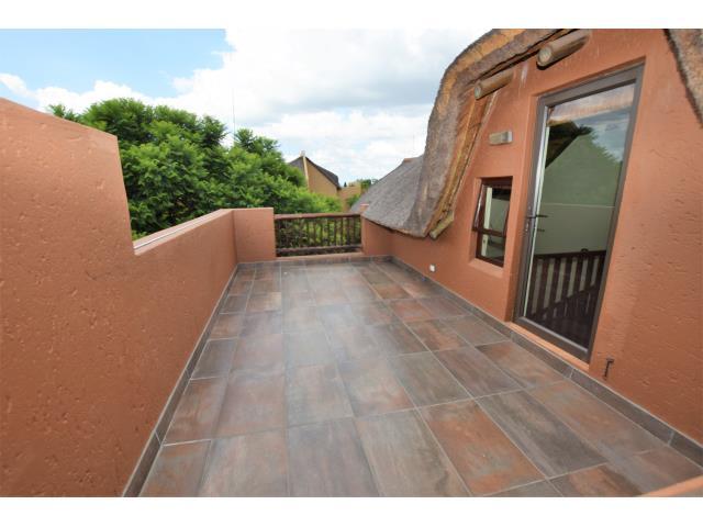 1 Bedroom Property for Sale in Lonehill Gauteng