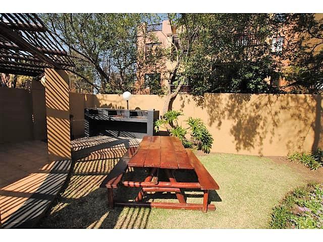 1 Bedroom Property for Sale in Lonehill Gauteng