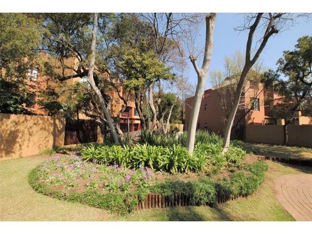 1 Bedroom Property for Sale in Lonehill Gauteng