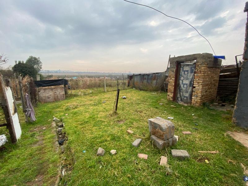 2 Bedroom Property for Sale in Tshepisong Gauteng