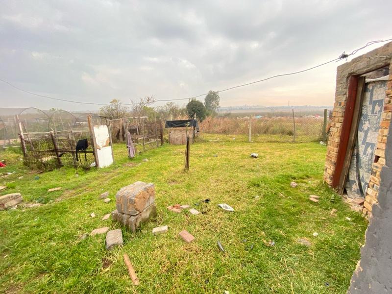 2 Bedroom Property for Sale in Tshepisong Gauteng