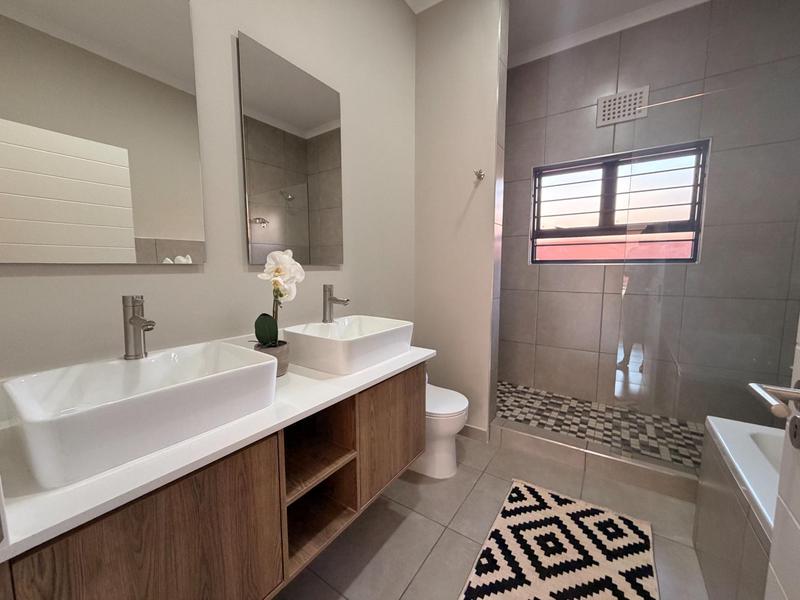 3 Bedroom Property for Sale in Rietvalleirand Gauteng