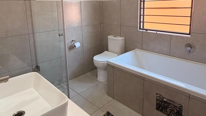3 Bedroom Property for Sale in Rietvalleirand Gauteng