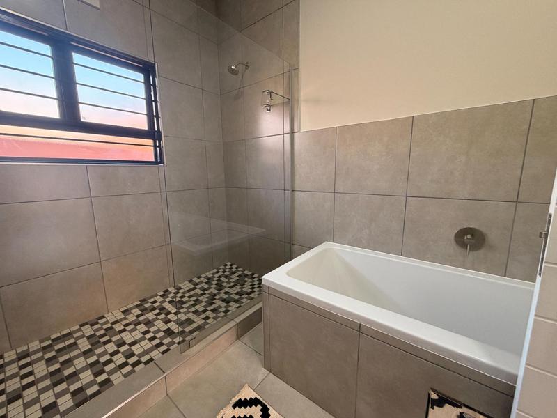 3 Bedroom Property for Sale in Rietvalleirand Gauteng