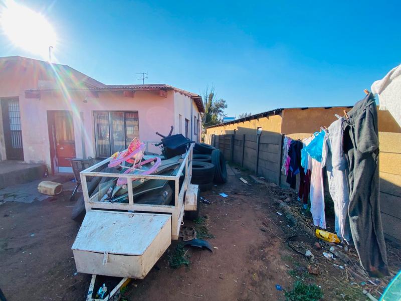 18 Bedroom Property for Sale in Delville Gauteng