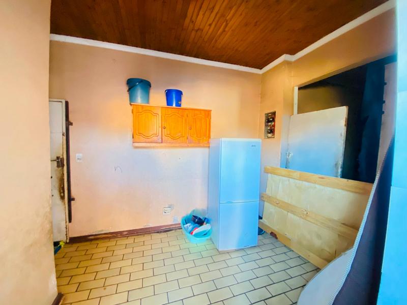 18 Bedroom Property for Sale in Delville Gauteng
