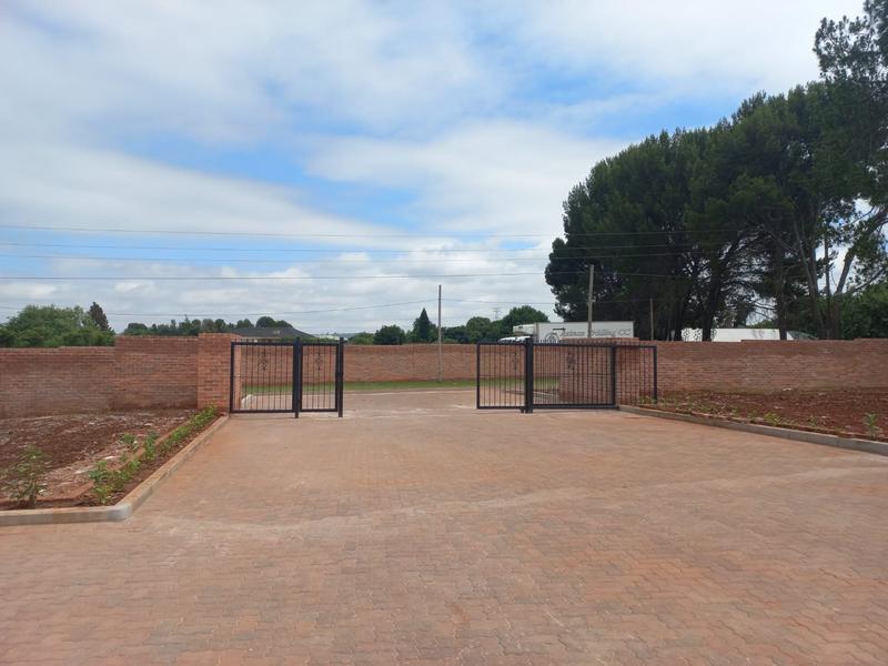 To Let 2 Bedroom Property for Rent in Raslouw Gauteng