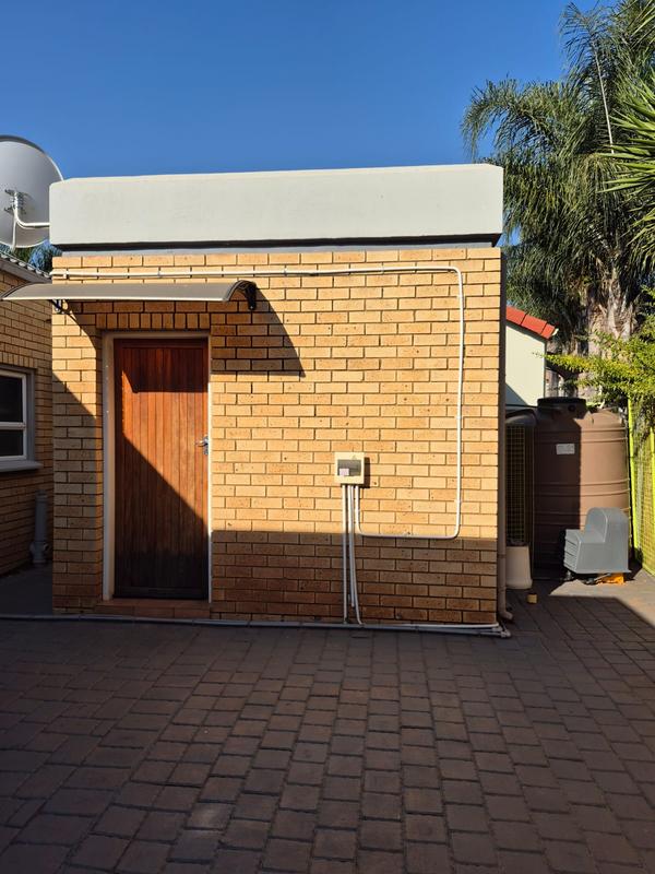 3 Bedroom Property for Sale in Eldoraigne Gauteng
