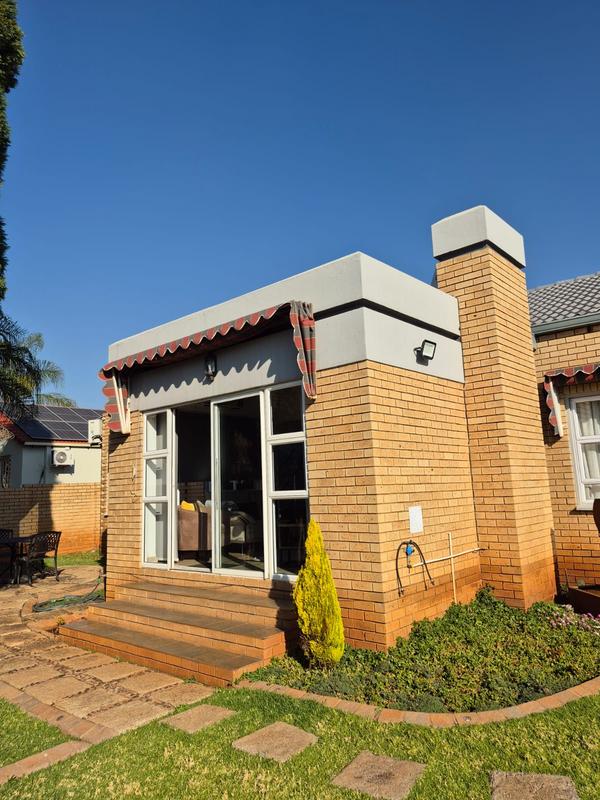 3 Bedroom Property for Sale in Eldoraigne Gauteng
