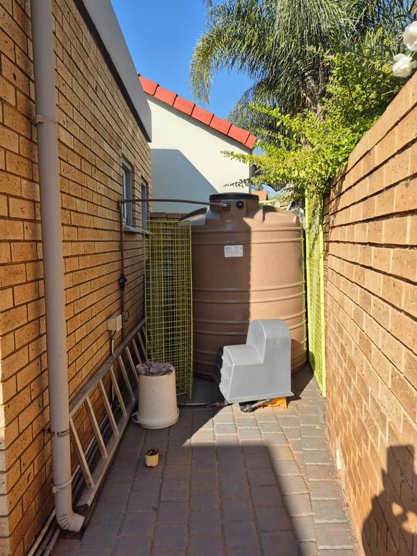 3 Bedroom Property for Sale in Eldoraigne Gauteng
