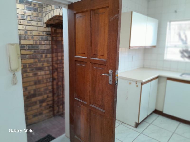 2 Bedroom Property for Sale in Bruma Gauteng