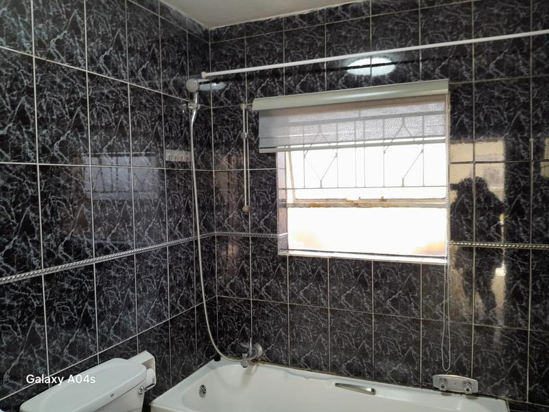 2 Bedroom Property for Sale in Bruma Gauteng