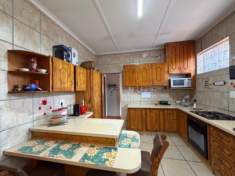 3 Bedroom Property for Sale in Vanderbijlpark CW 5 Gauteng
