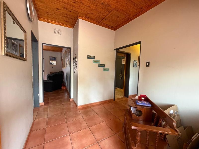 3 Bedroom Property for Sale in Vanderbijlpark CW 5 Gauteng
