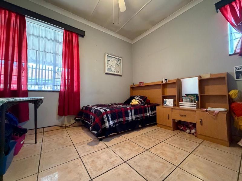 3 Bedroom Property for Sale in Vanderbijlpark CW 5 Gauteng