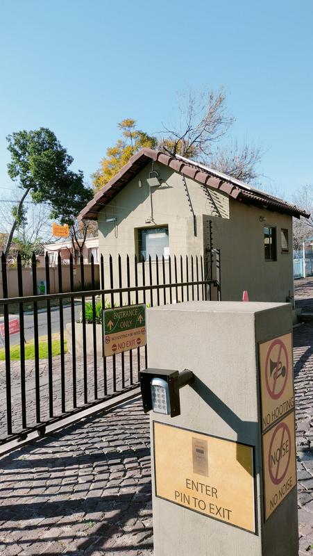 2 Bedroom Property for Sale in Ferndale Gauteng