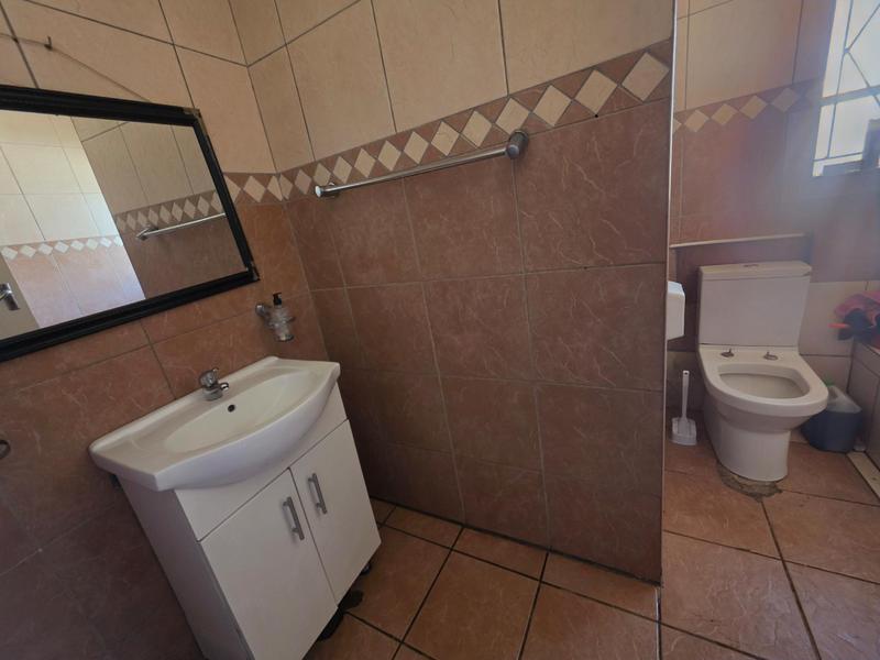 3 Bedroom Property for Sale in Dawn Park Gauteng