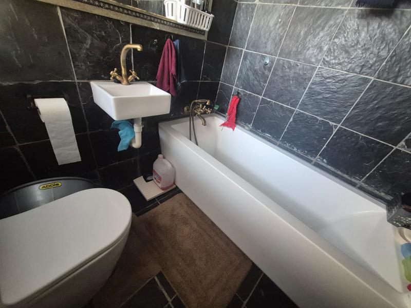 3 Bedroom Property for Sale in Elspark Gauteng