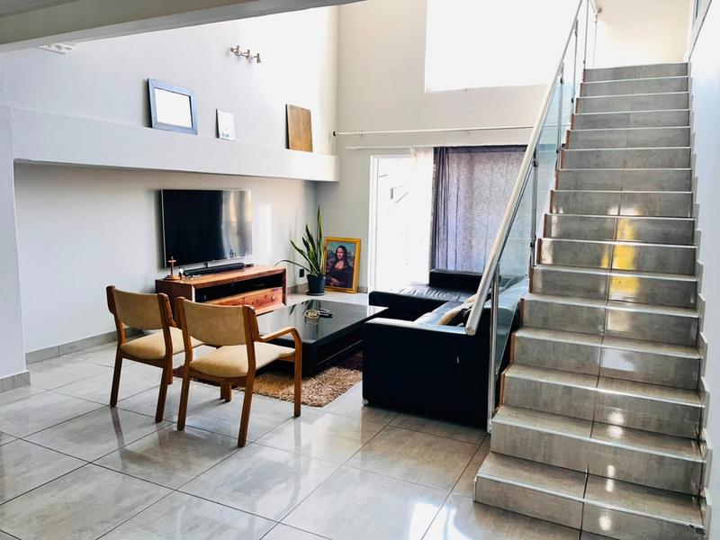 3 Bedroom Property for Sale in Carlswald Gauteng