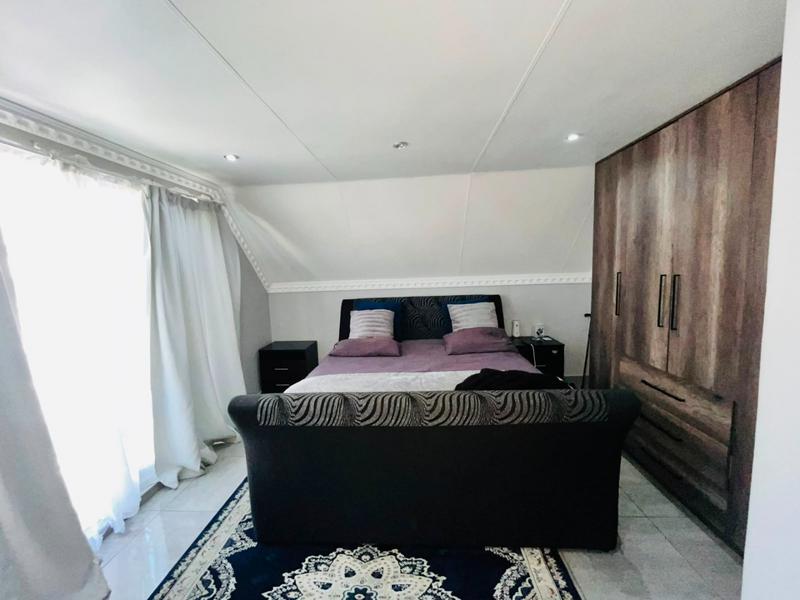 3 Bedroom Property for Sale in Carlswald Gauteng
