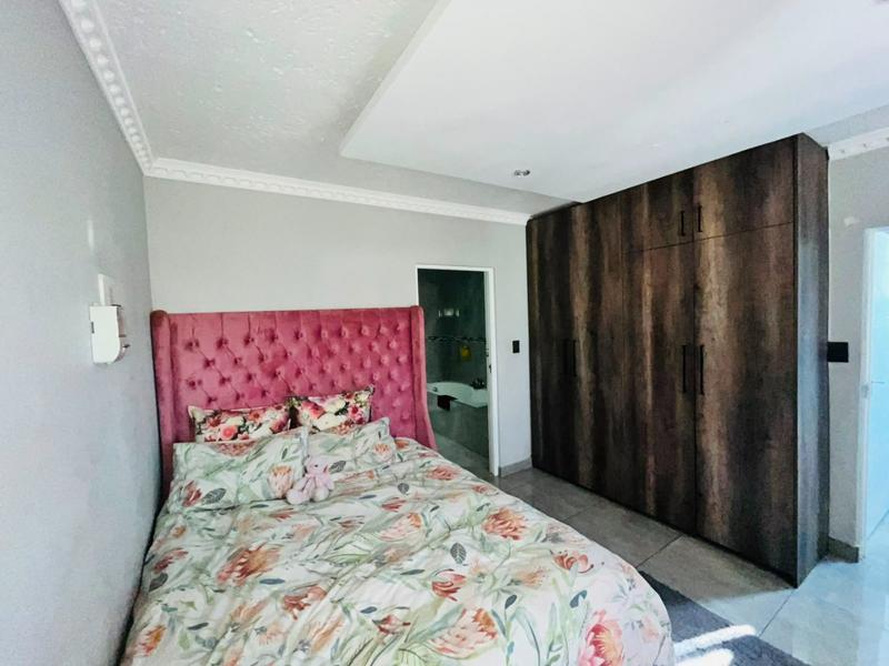 3 Bedroom Property for Sale in Carlswald Gauteng